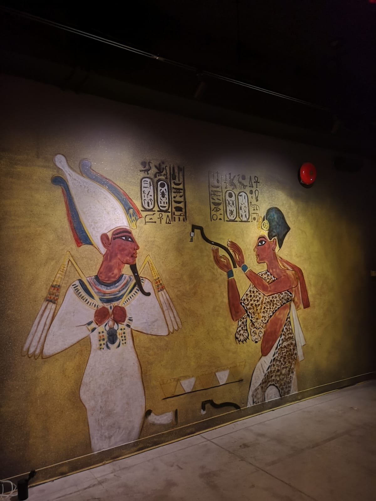 Recreation from Immersive Tut of one of the sections of the previous wall painting of the tomb of King Tutankhamun.